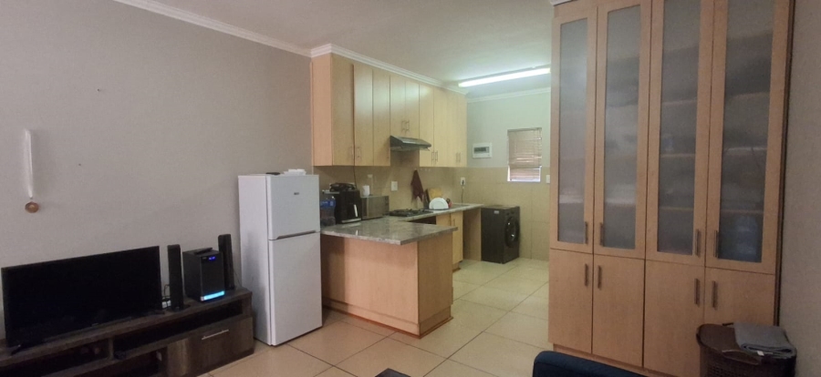 1 Bedroom Property for Sale in Vredenhof Sh Free State
